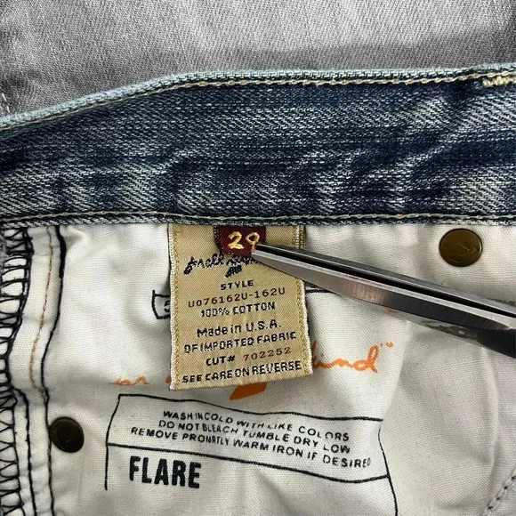 Seven 7 For All Mankind Jeans Women's 29 Blue Flared Distressed Grunge‎ Vintage - Picture 9 of 12